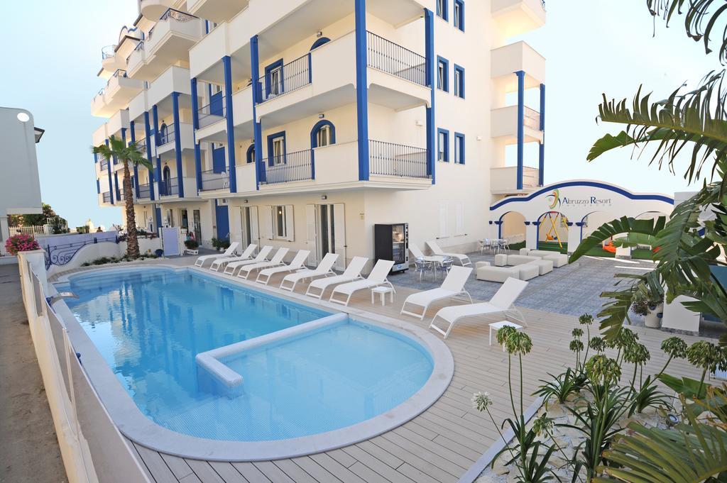 Residence Abruzzo Resort Tortoreto Luaran gambar